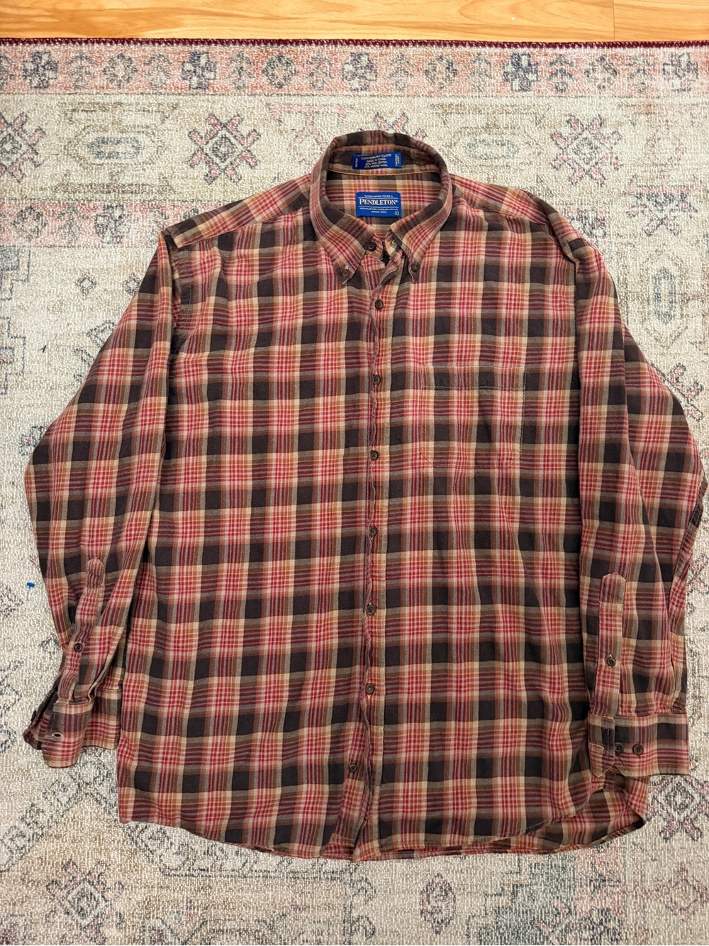 Pendleton Men's Brown and Red Plaid Long-Sleeve Button-Down Shirt